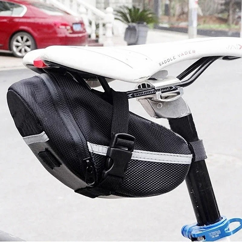 Sacoche étanche pour selle de vélo