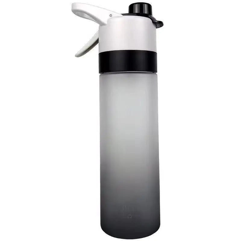 Bouteille d’eau 700 ml avec spray – Sans BPA